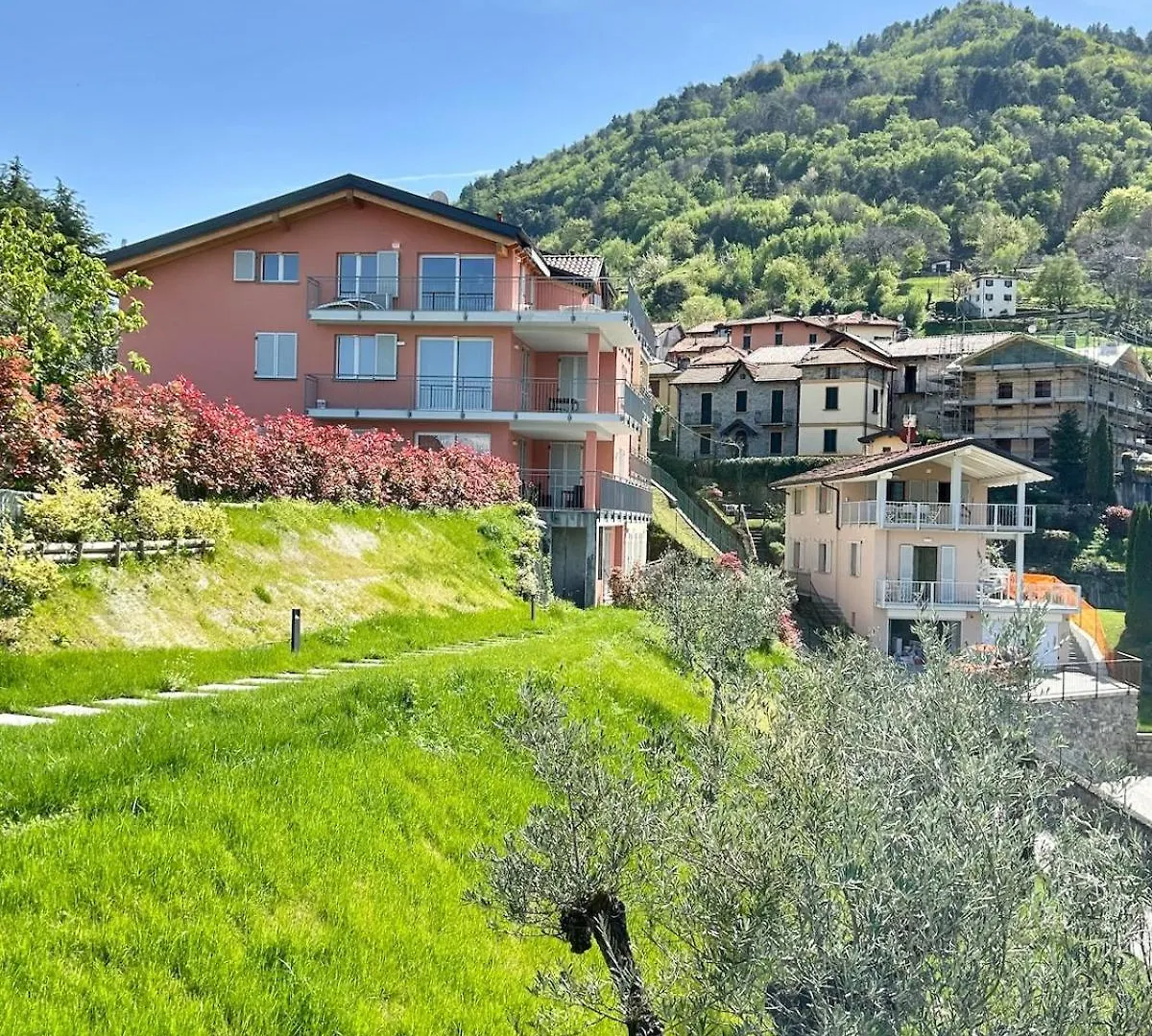 Lake Como Retreat,Ac,Pool,Ev Car بيلاجيو